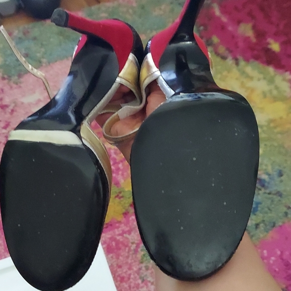 Oh...Deer! Jamocha Black Sequin Red Suede heel - Picture 9 of 10